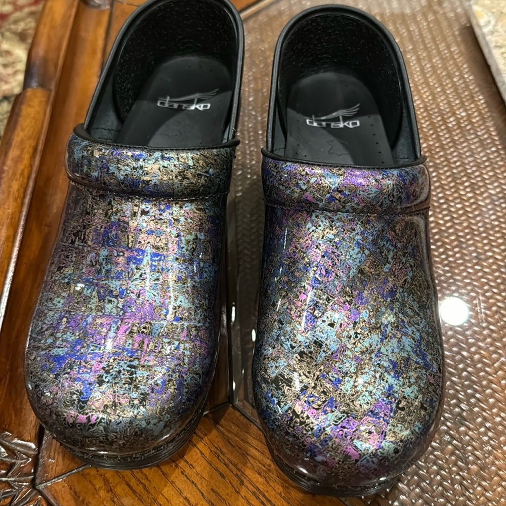 Dansko clog 39